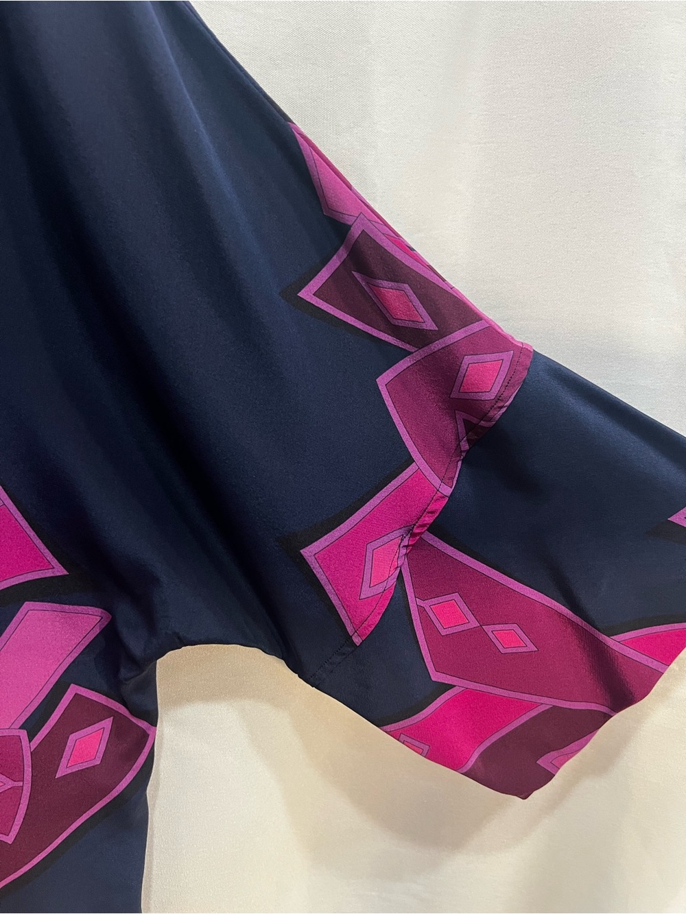 Averardo Bessi Italy Tunic 100% Silk Navy Magenta Cowl Neck Size 2X - Picture 5 of 7